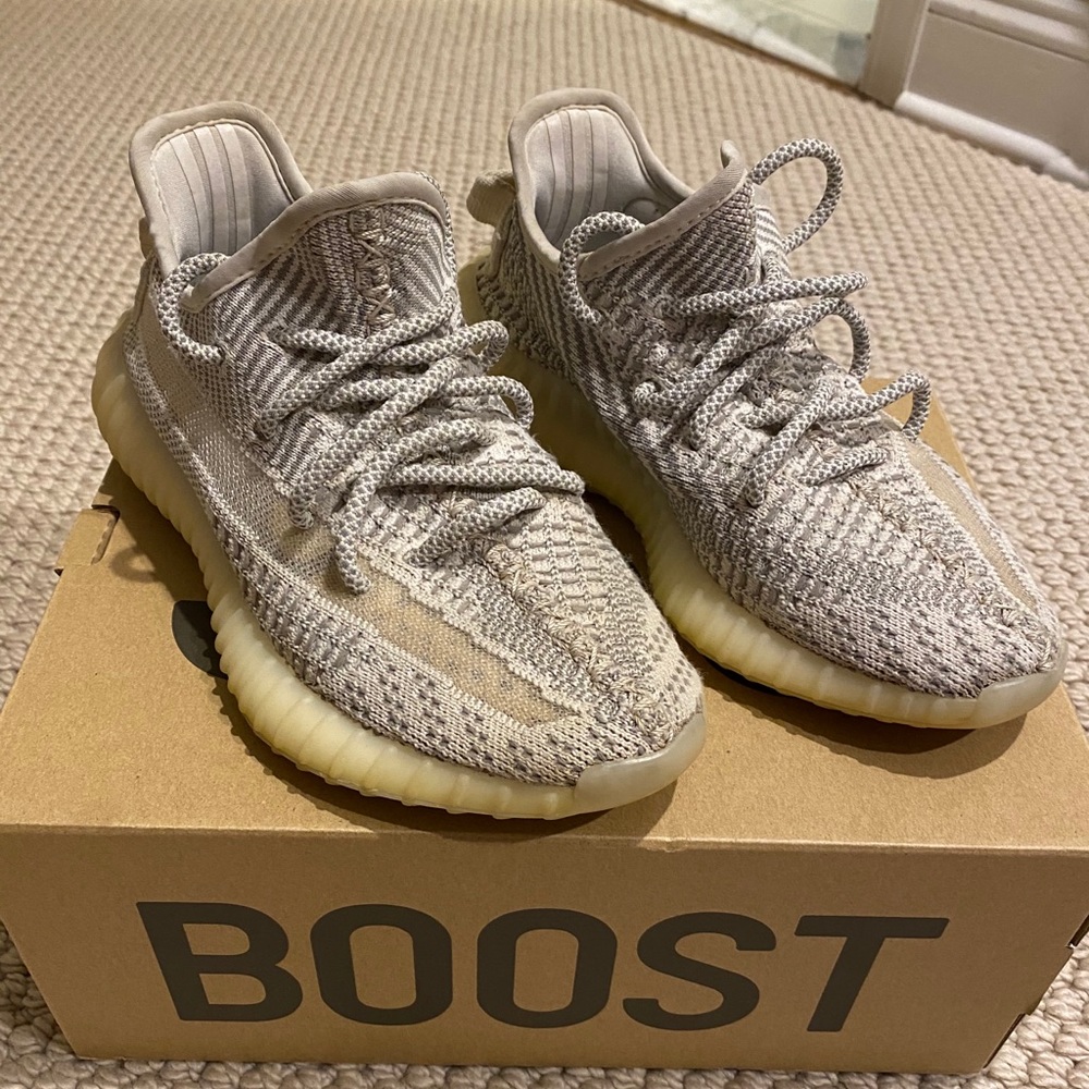 Yeezy Boost 350 v2 Static Non Reflective